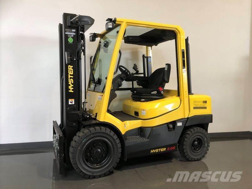 Hyster H3.0A Diesel Stapler