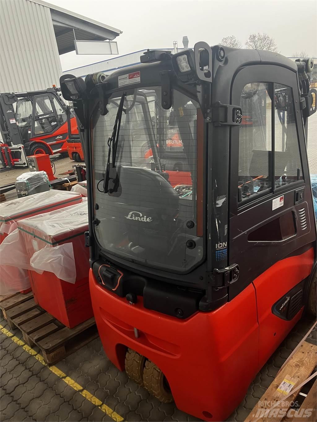 Linde E16C Elektro Stapler