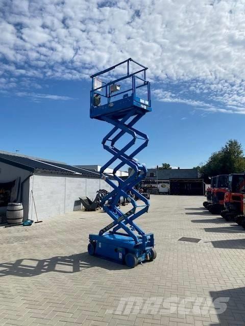SkyJack SJ III 3219 Scheren-Arbeitsbühnen