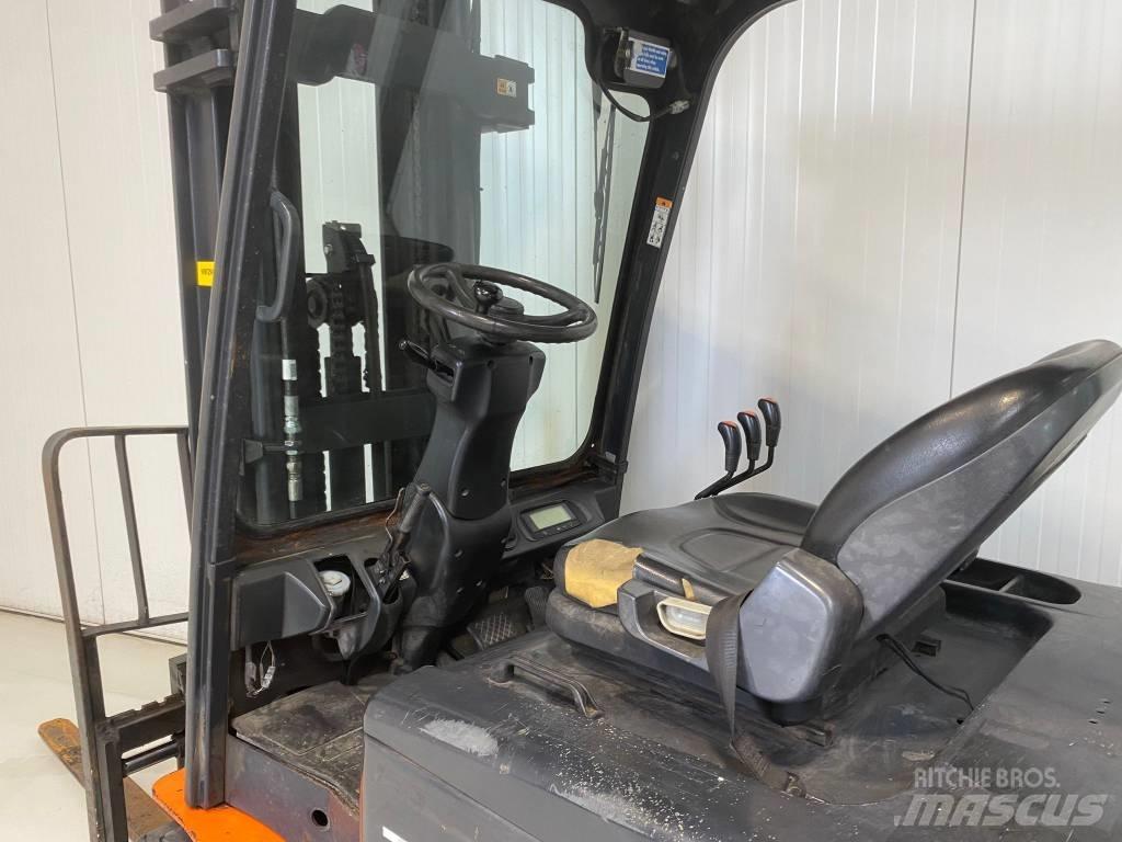 Doosan B35X-5 Elektro Stapler