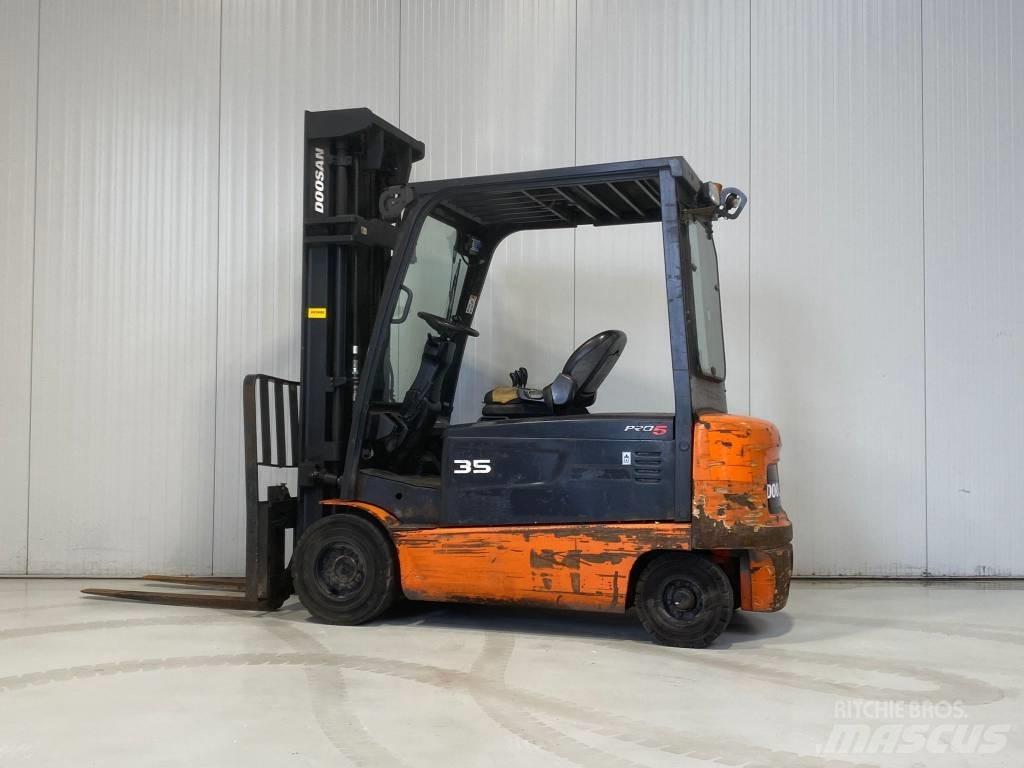 Doosan B35X-5 Elektro Stapler