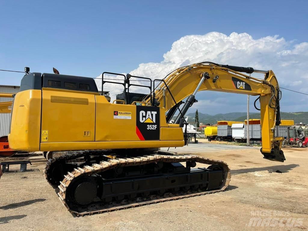 CAT 352FL Raupenbagger