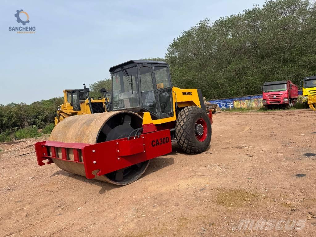 Dynapac CA 30 D Walzenzüge