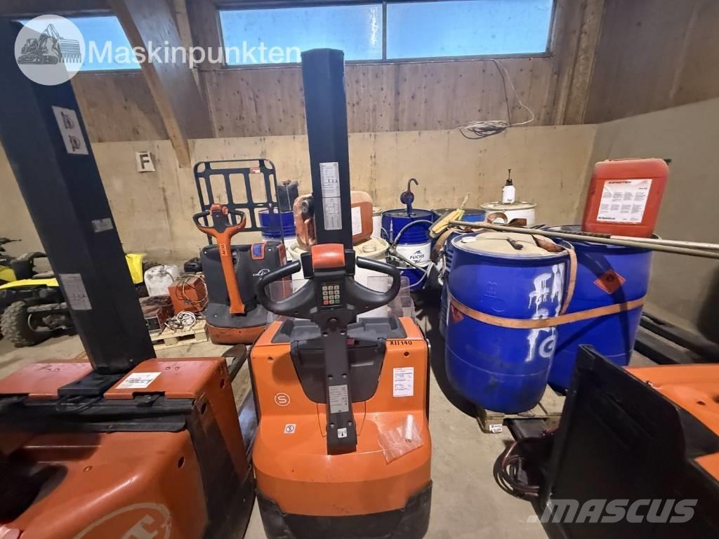 Toyota BT SWE 80 L Elektro Stapler