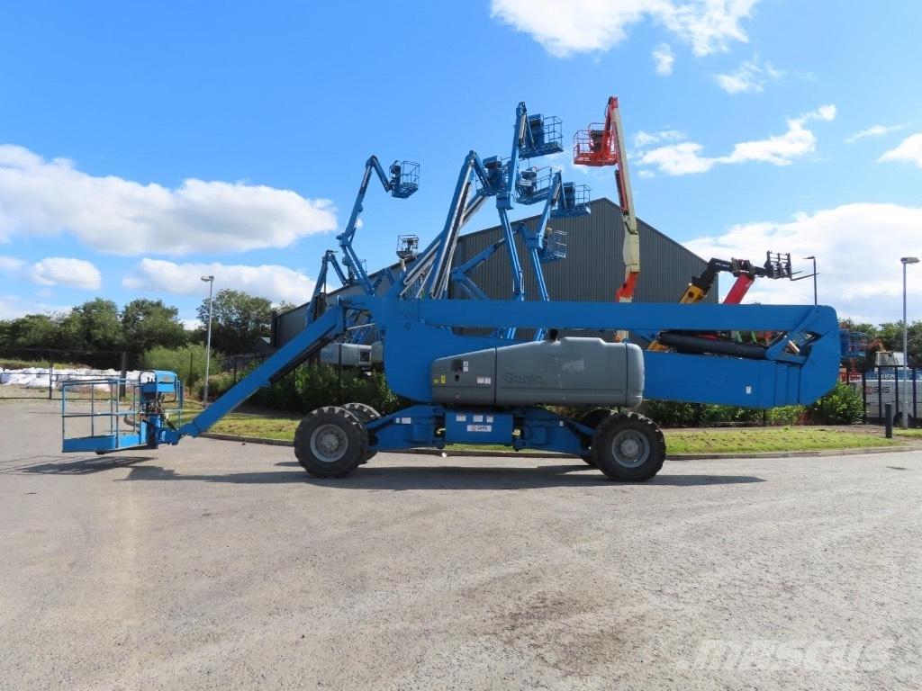 Genie Z 135 Gelenkteleskoparbeitsbühnen