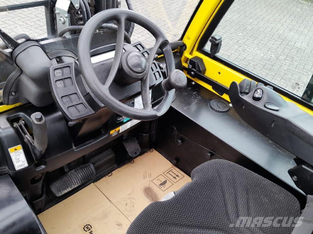 Hyster H8.0FT9 Diesel Stapler