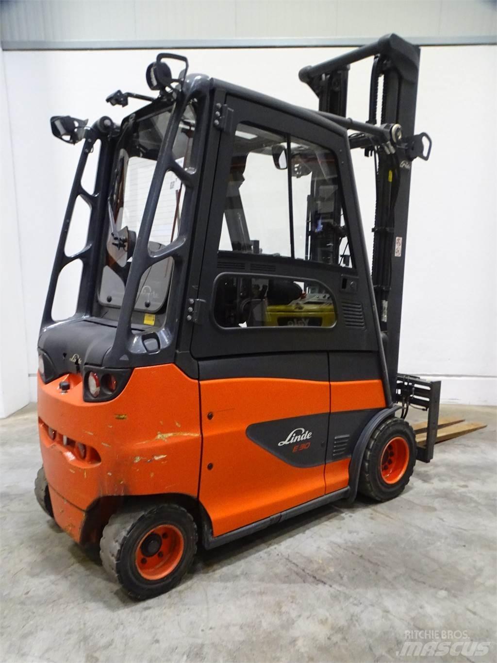 Linde E30H-01/600 Elektro Stapler