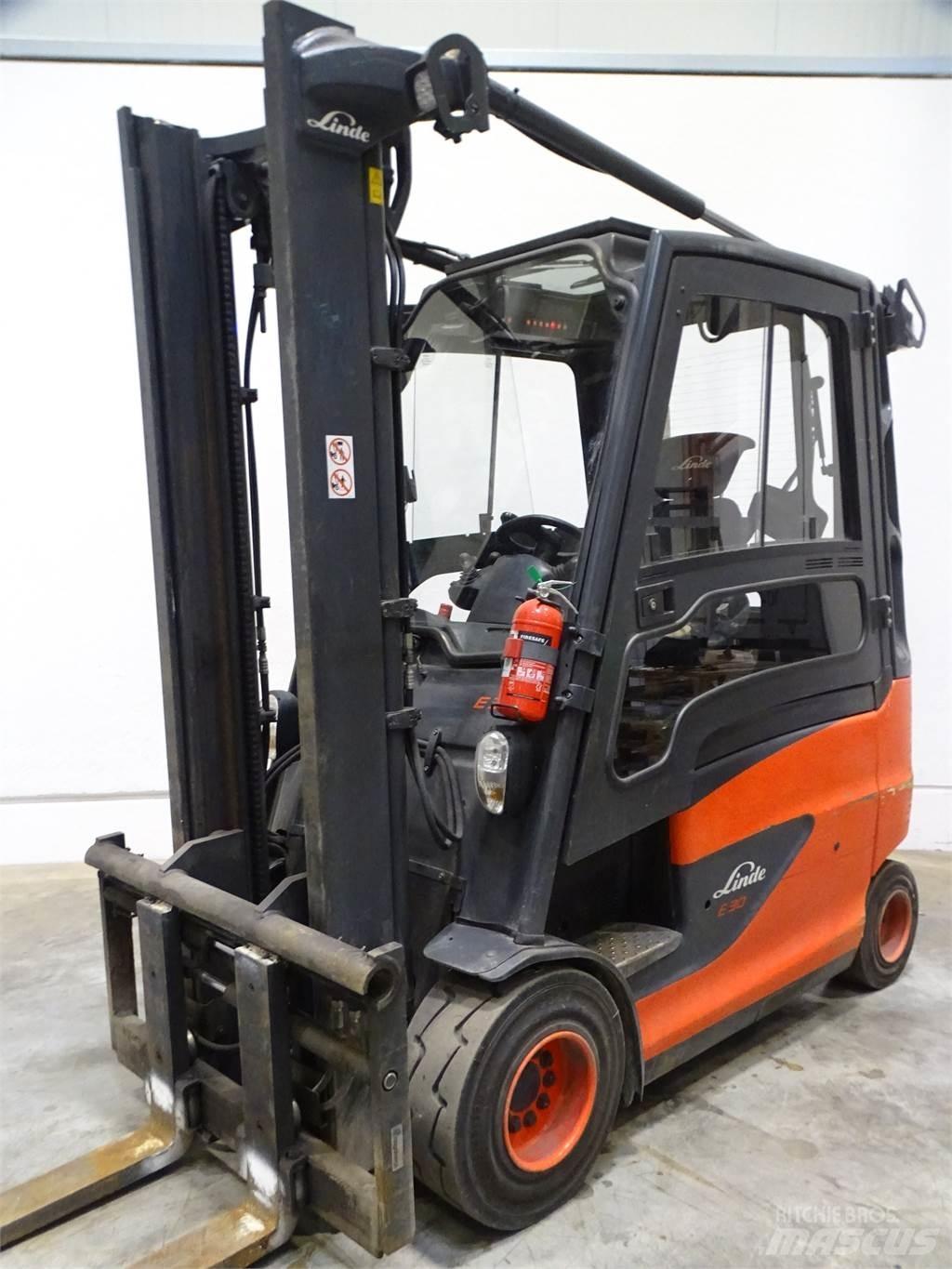 Linde E30HL Elektro Stapler