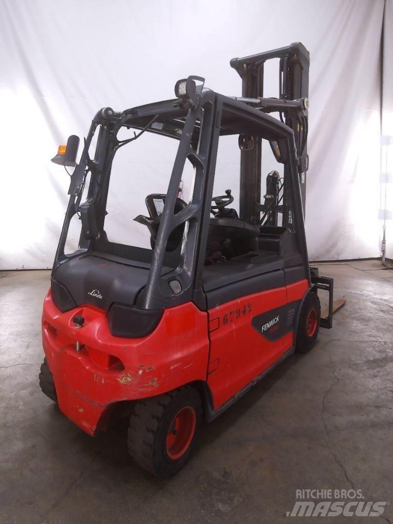 Linde E30L-01 Elektro Stapler