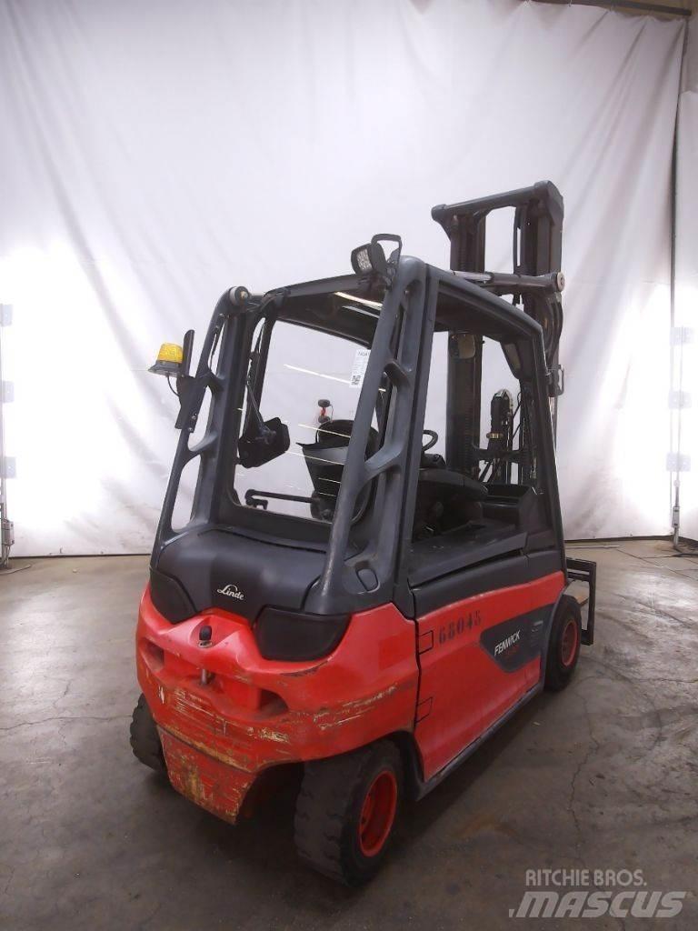 Linde E30L-01 Elektro Stapler