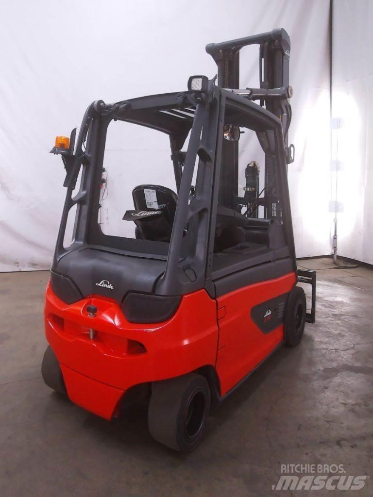 Linde E30L-01 Elektro Stapler