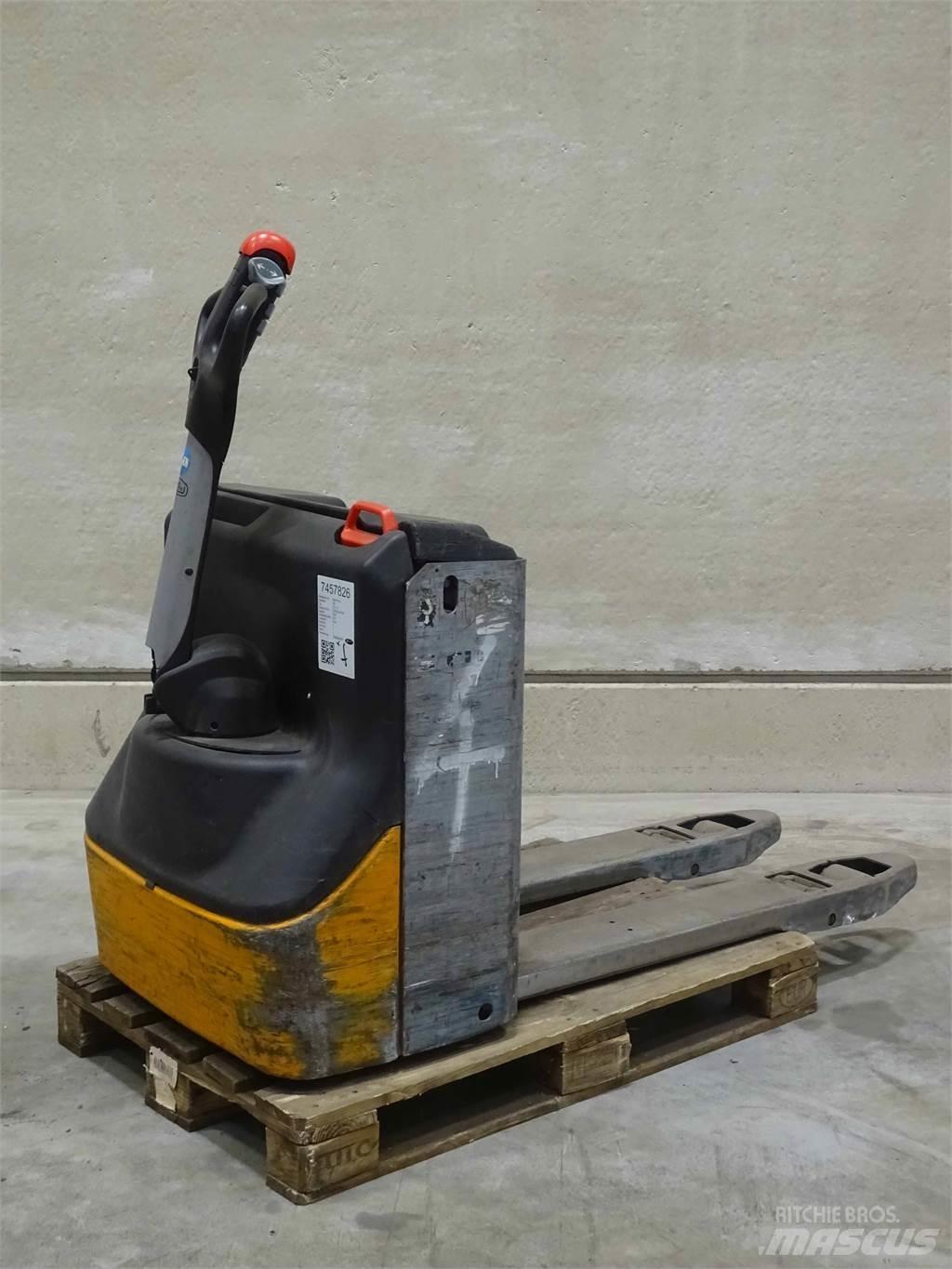 Still ECU16 Niedergabelstapler
