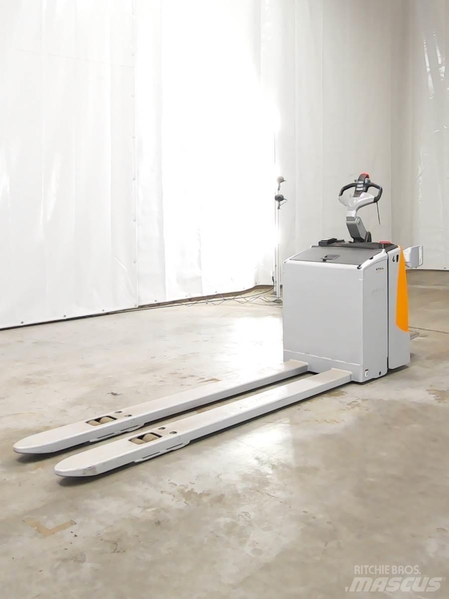 Still EXU-SF20 Niedergabelstapler