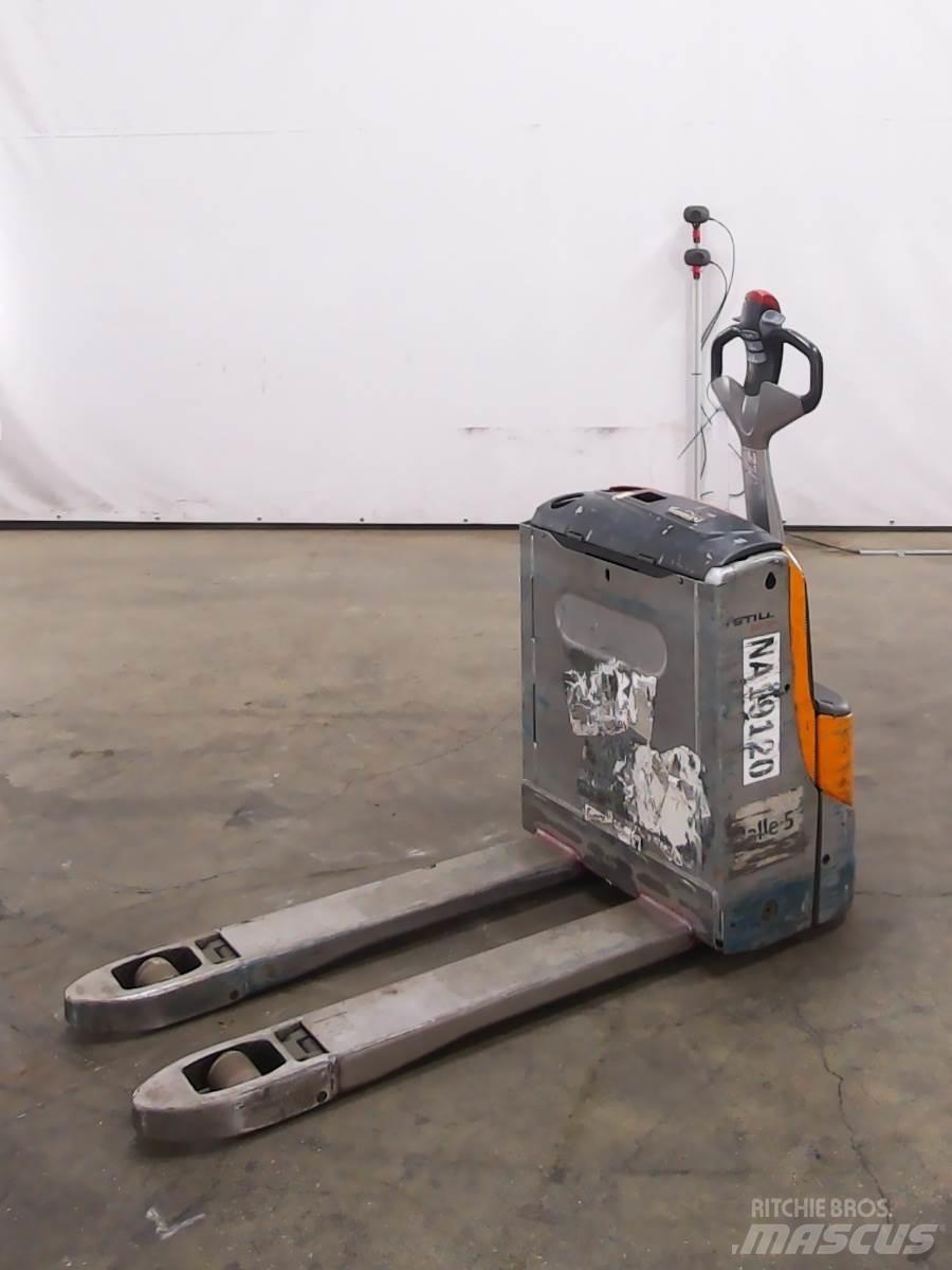 Still EXU16 Niedergabelstapler