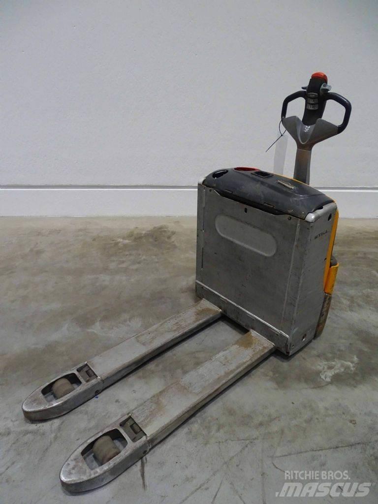 Still EXU16 Niedergabelstapler