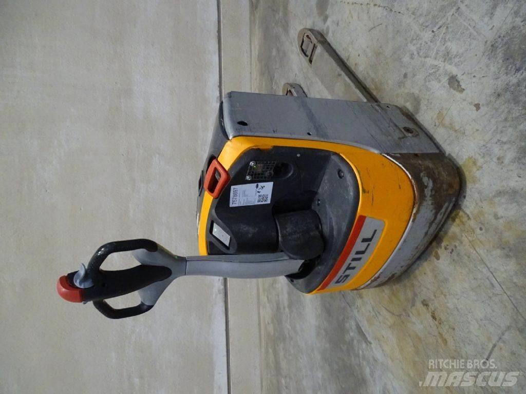 Still EXU18 Niedergabelstapler