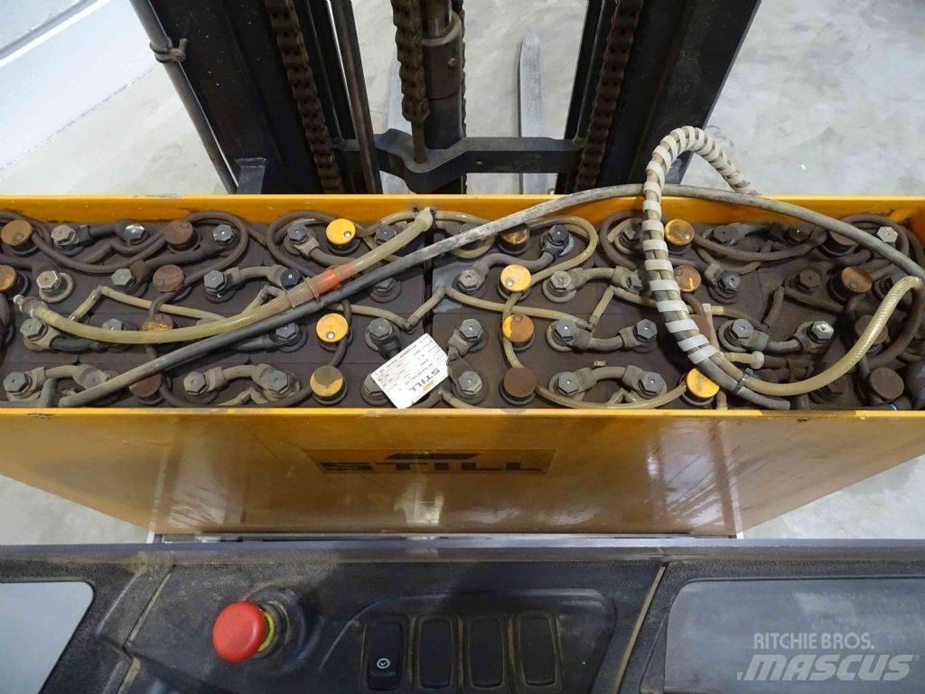 Still FM-X10 Schubmaststapler