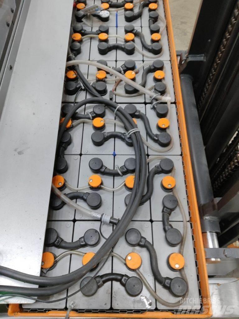 Still FM-X14 Schubmaststapler