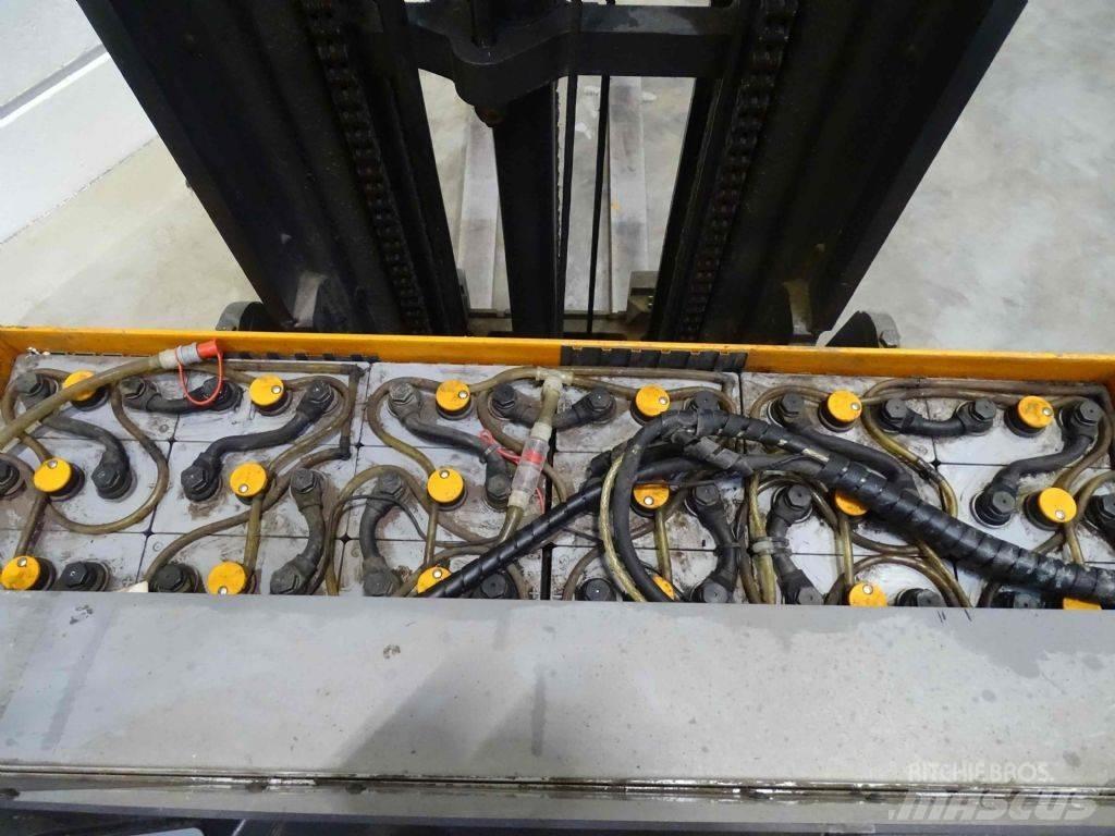 Still FM-X14 Schubmaststapler