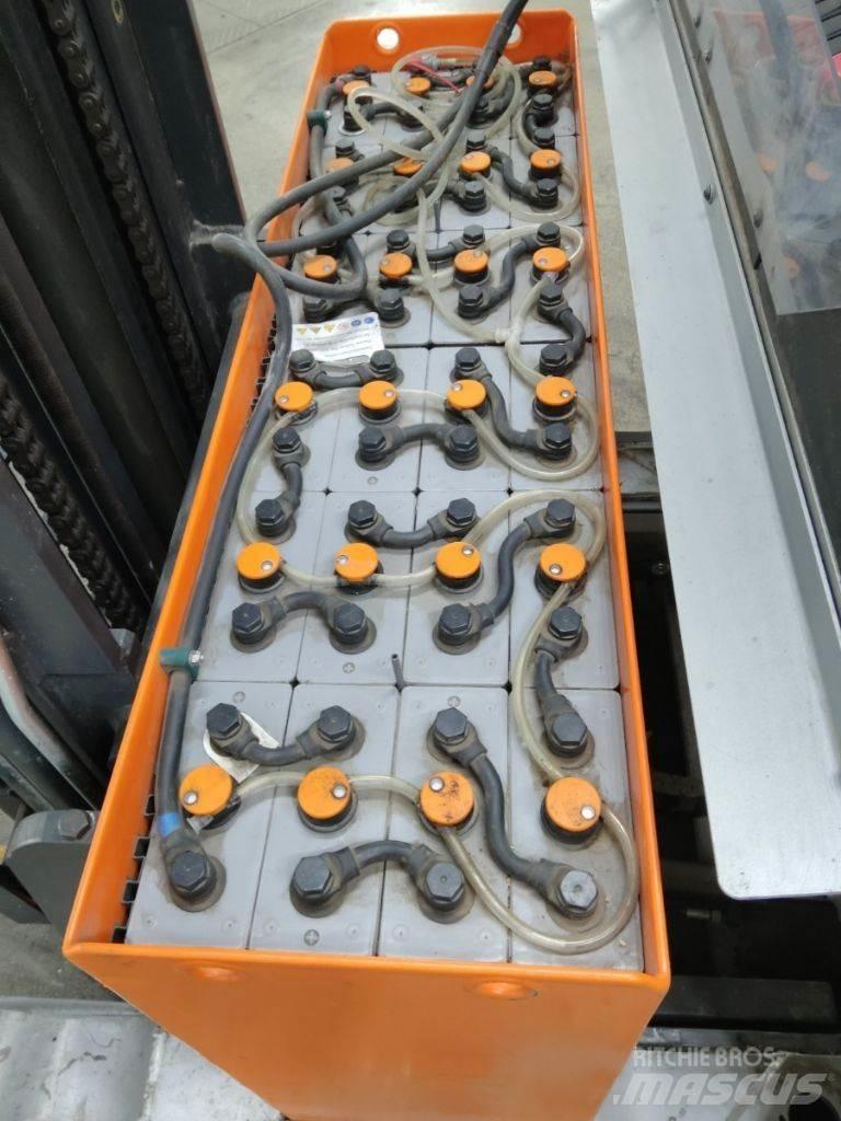 Still FM-X14 Schubmaststapler