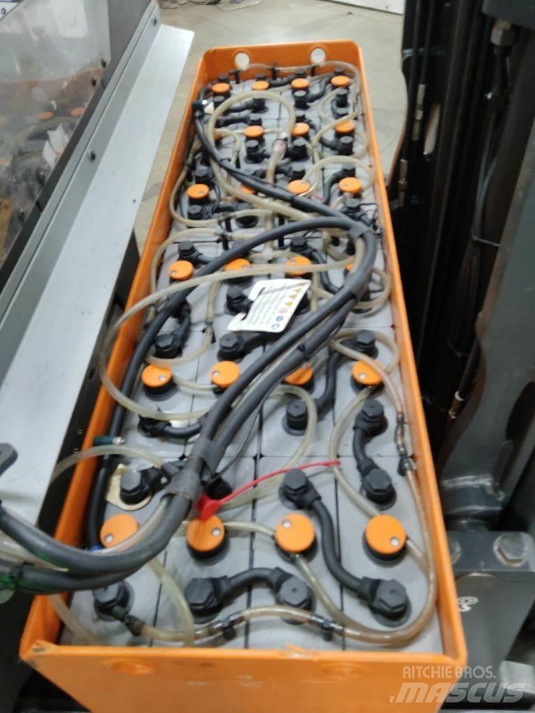 Still FM-X14 Schubmaststapler
