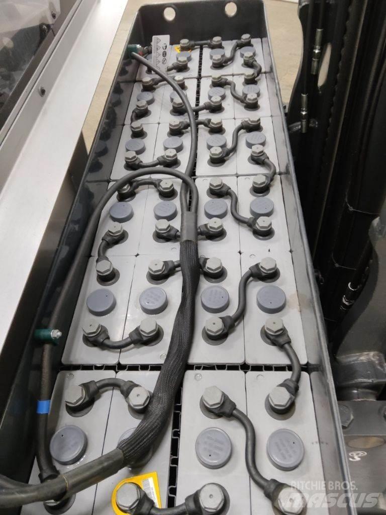 Still FM-X14 Schubmaststapler