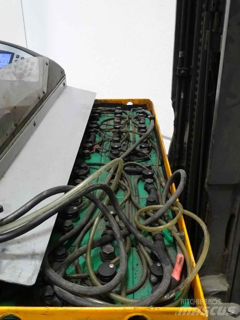 Still FM-X14 Schubmaststapler