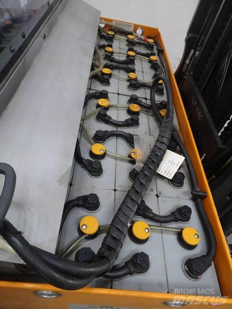 Still FM-X14 Schubmaststapler