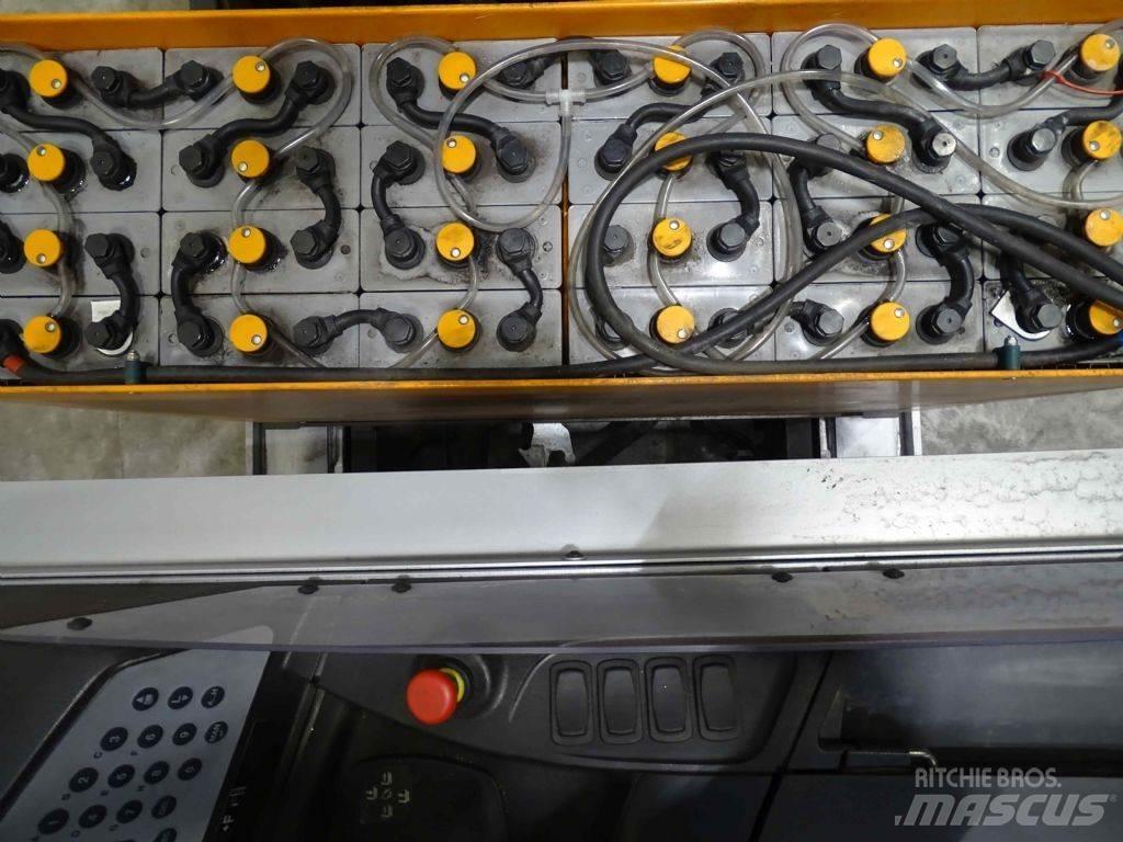 Still FM-X14 Schubmaststapler