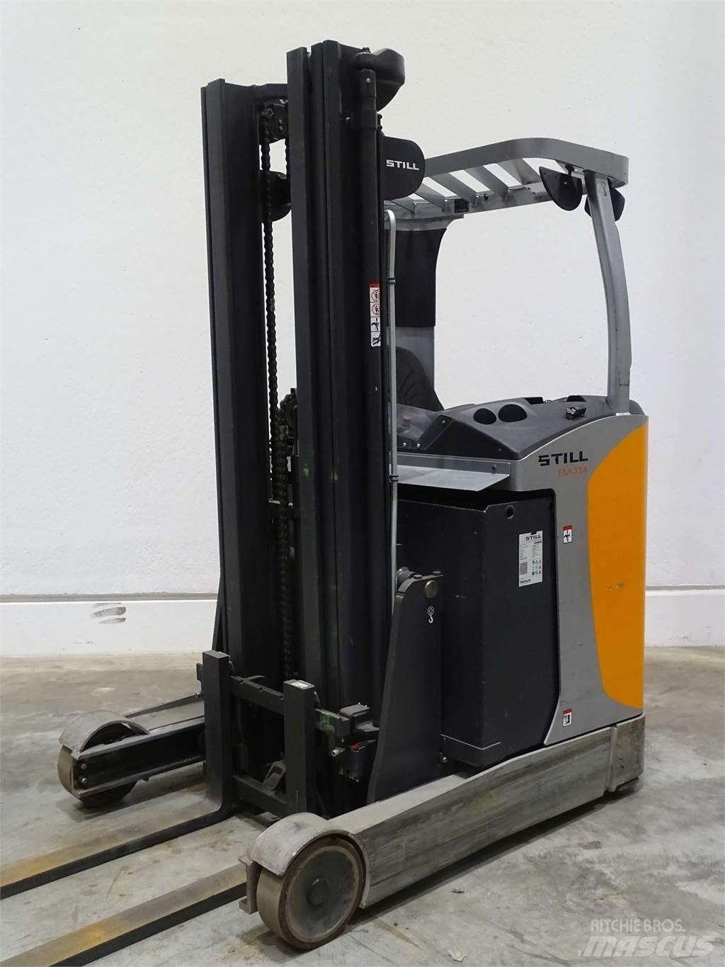 Still FM-X14 Schubmaststapler