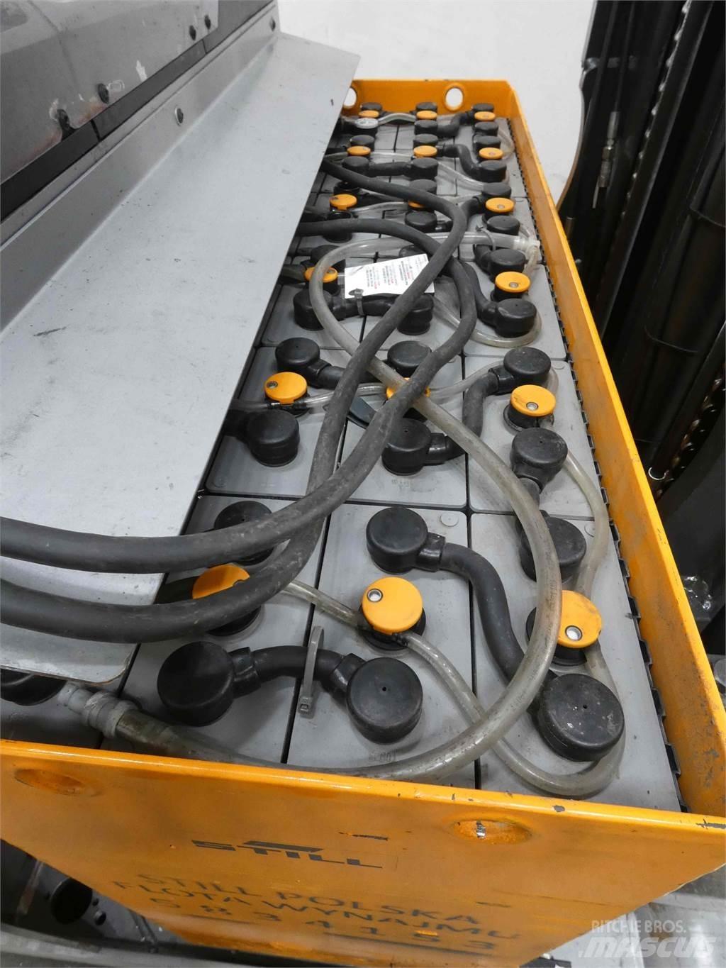 Still FM-X14 Schubmaststapler