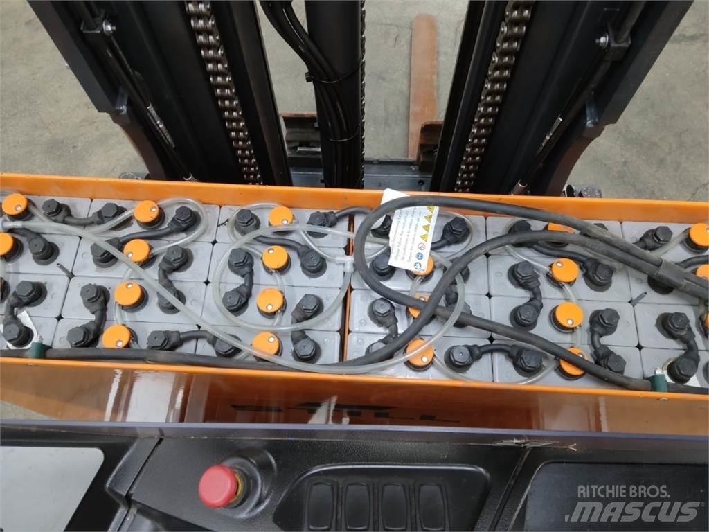 Still FM-X14 Schubmaststapler