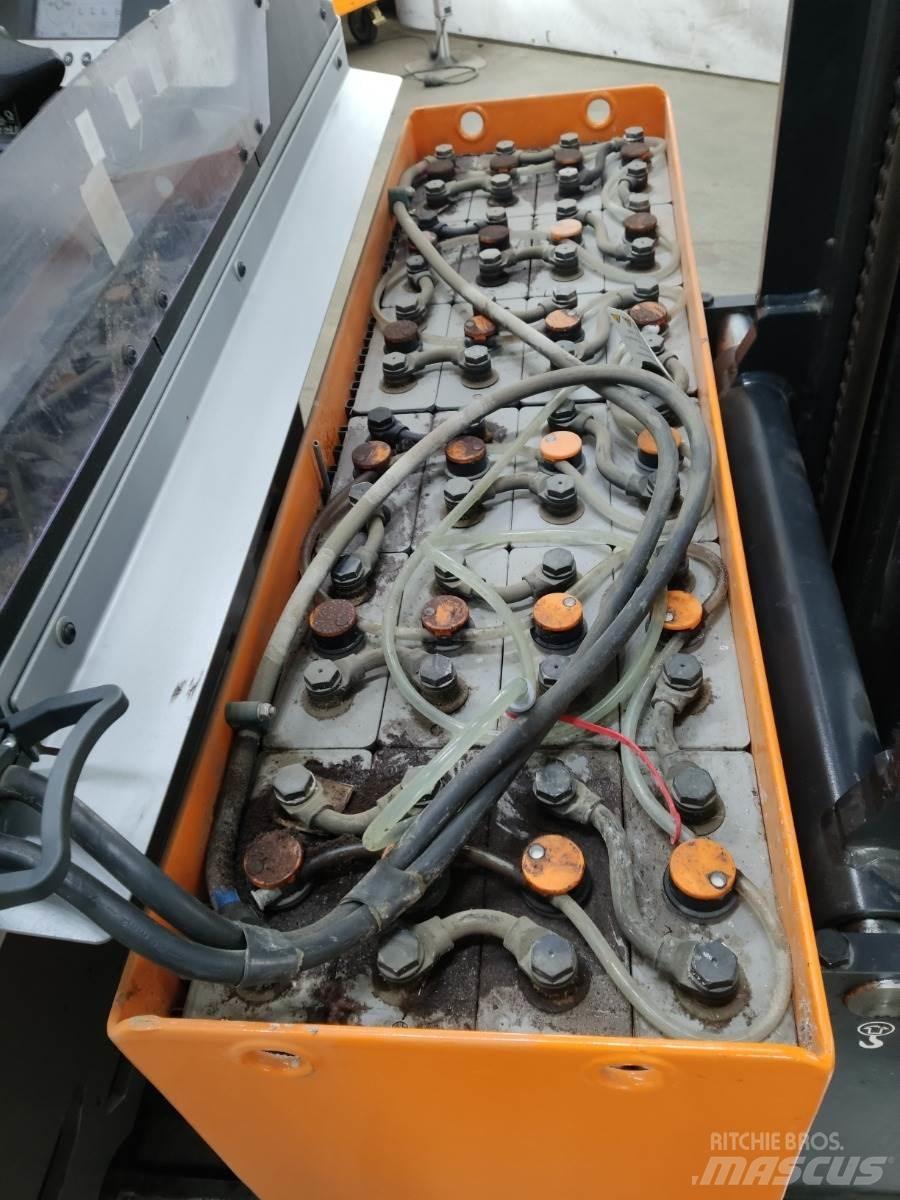Still FM-X14 Schubmaststapler
