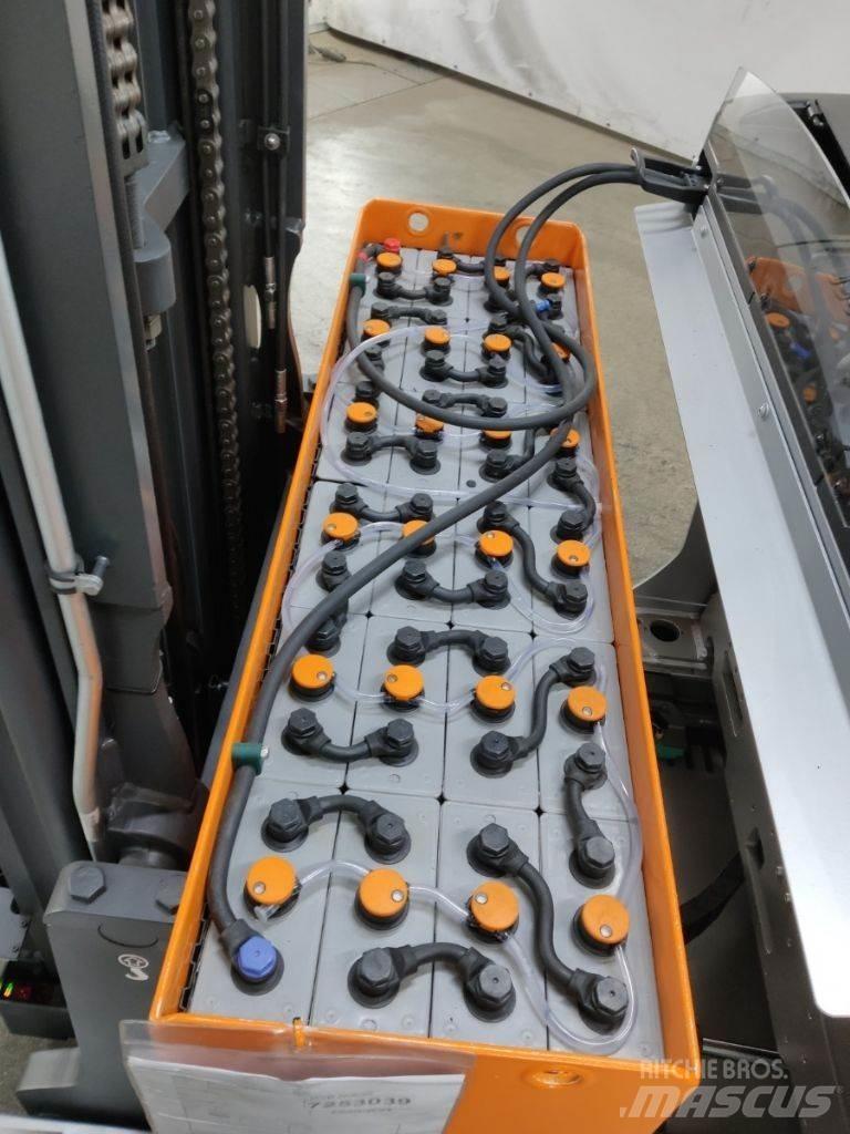 Still FM-X17 Schubmaststapler