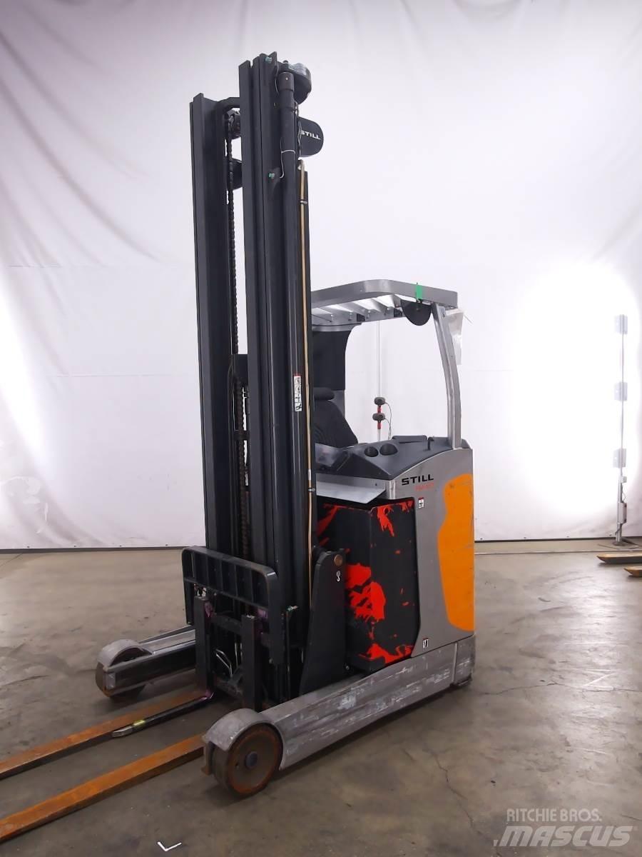 Still FM-X17 Schubmaststapler
