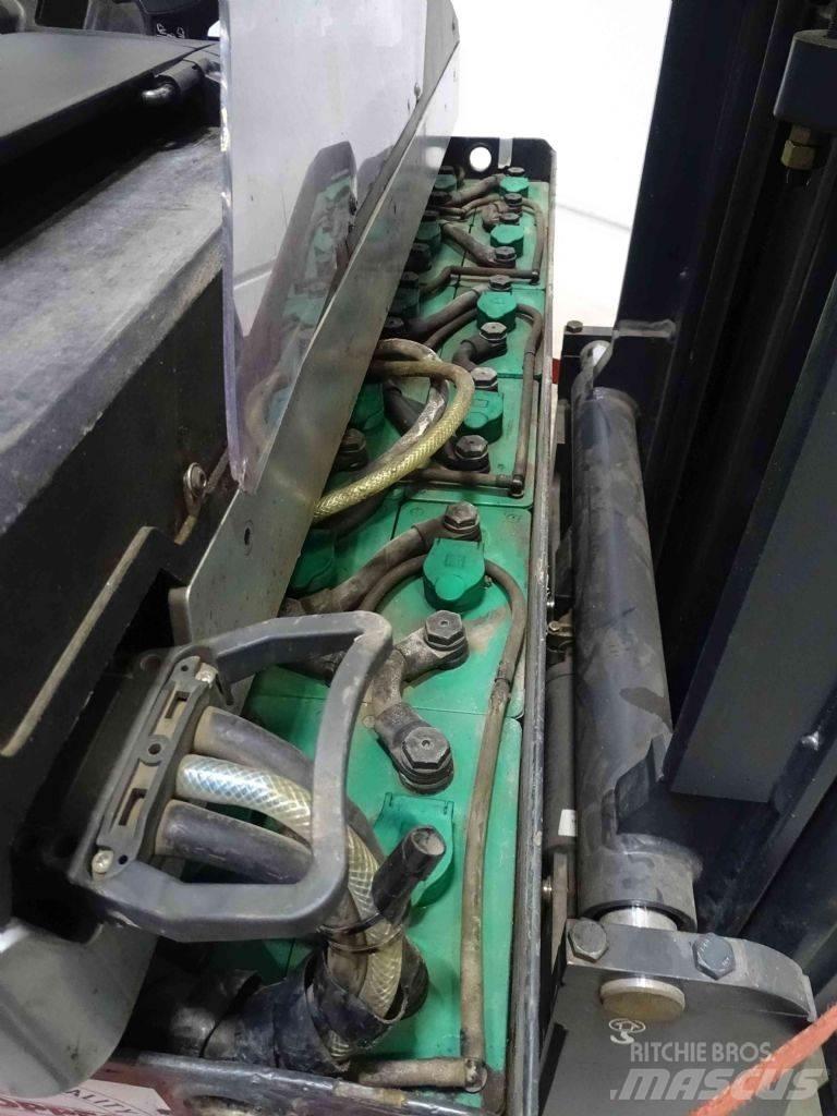 Still FM-X17 Schubmaststapler