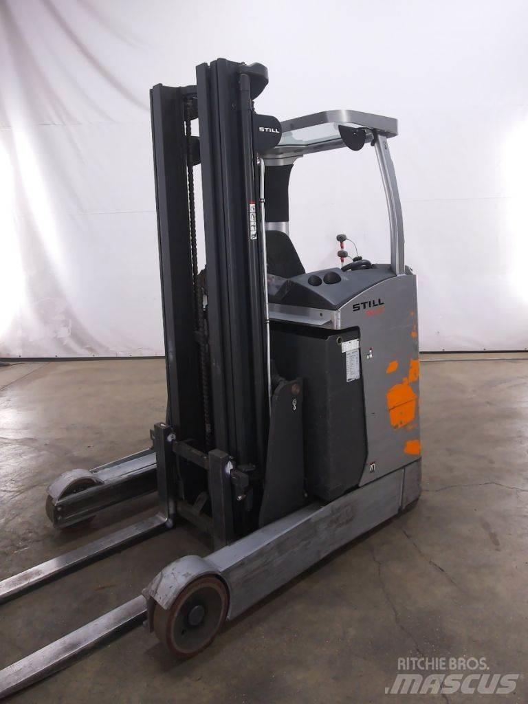Still FM-X17 Schubmaststapler