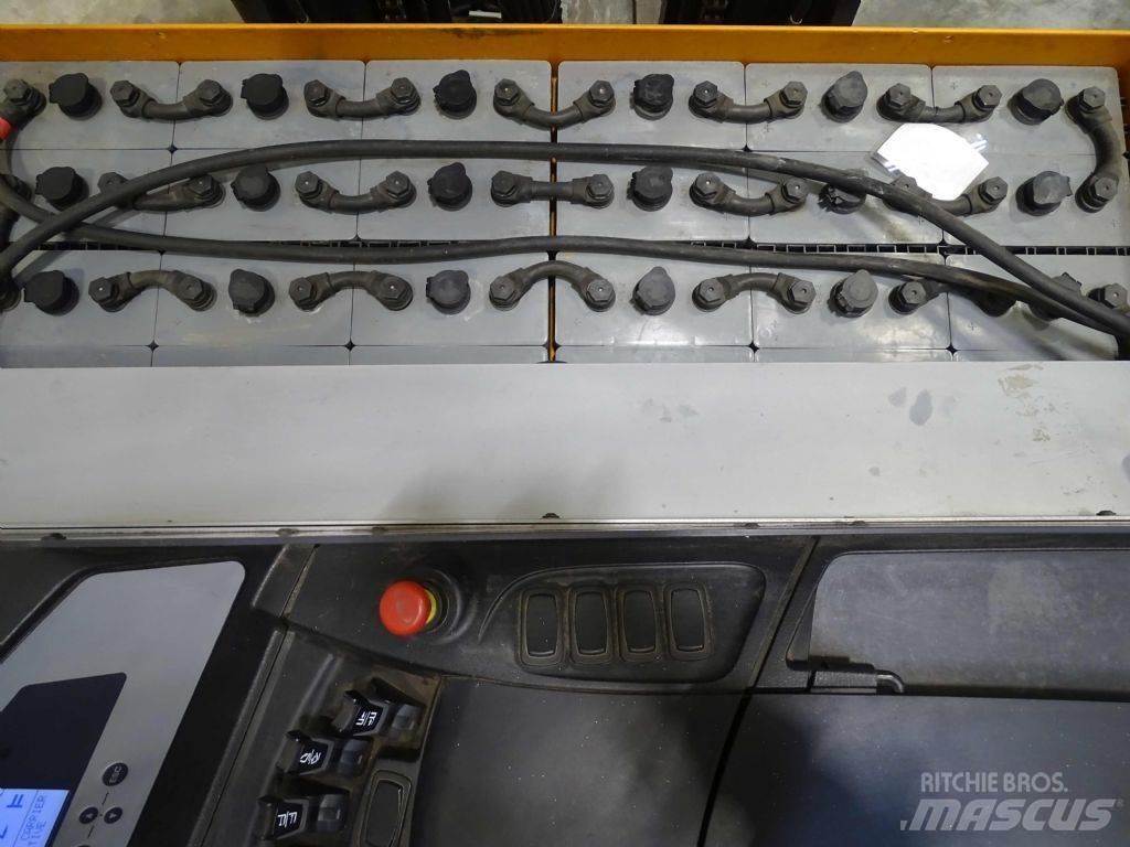 Still FM-X17 Schubmaststapler