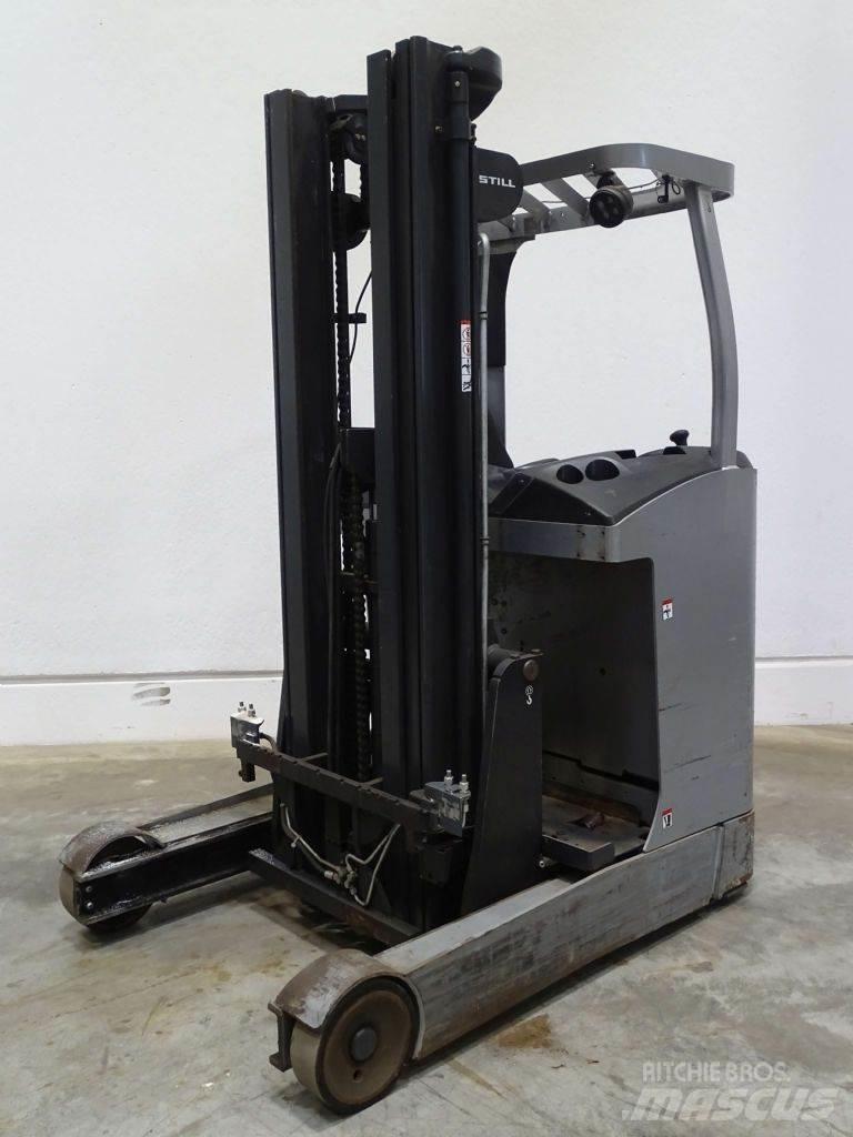 Still FM-X17 Schubmaststapler