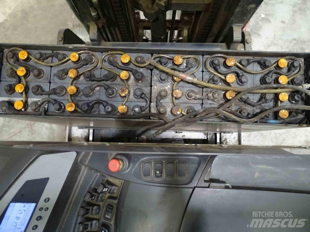 Still FM-X17 Schubmaststapler