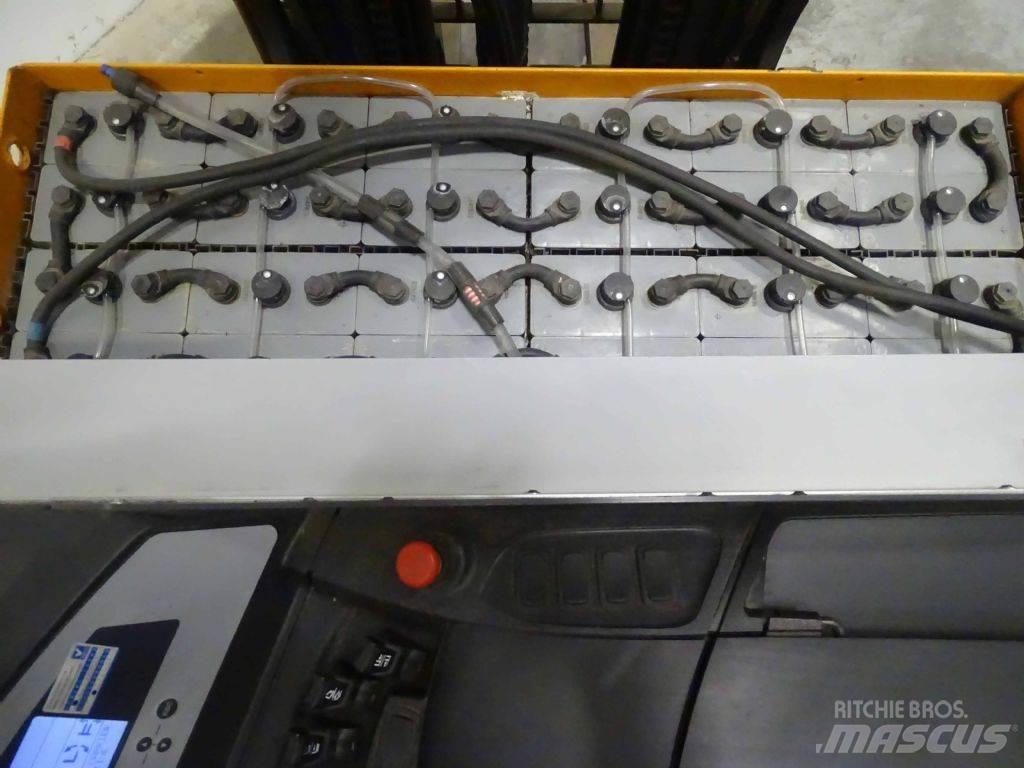 Still FM-X17 Schubmaststapler