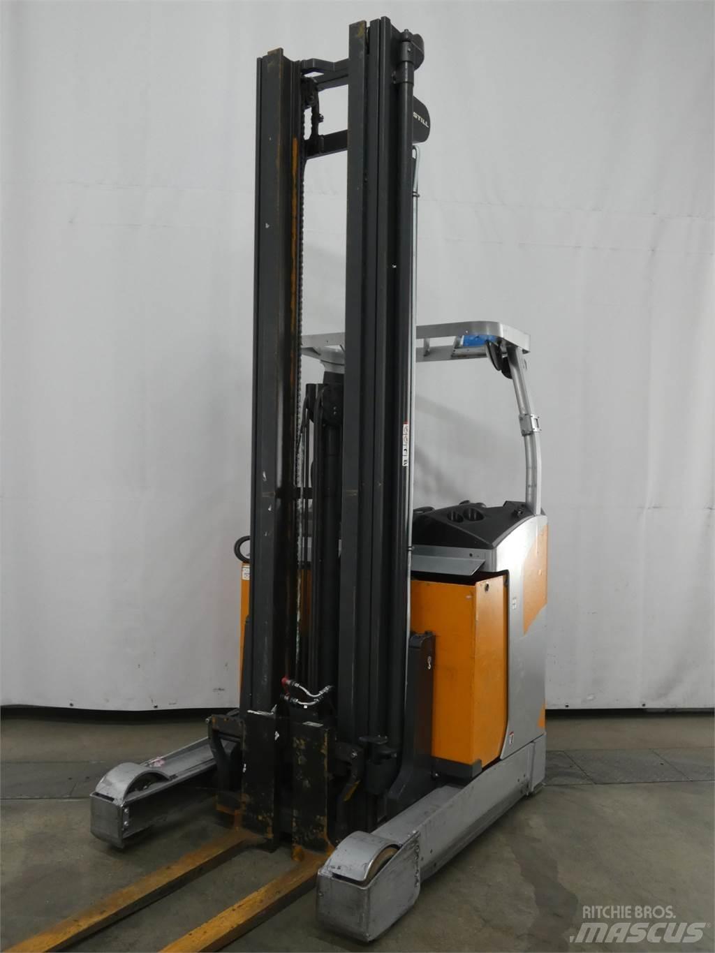 Still FM-X17 Schubmaststapler