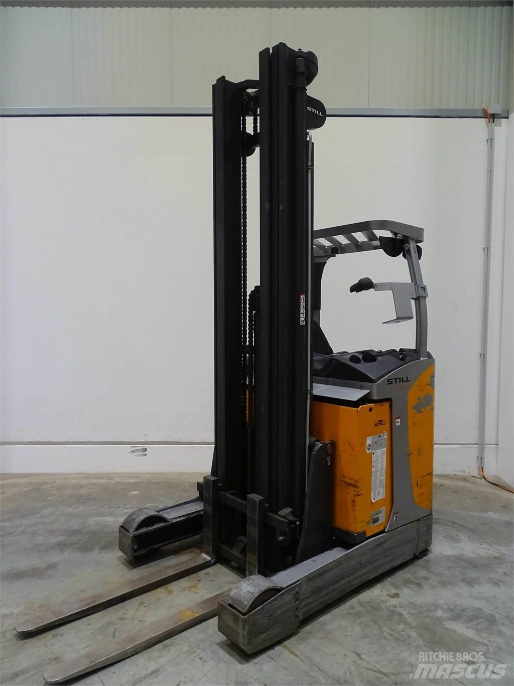 Still FM-X17 Schubmaststapler