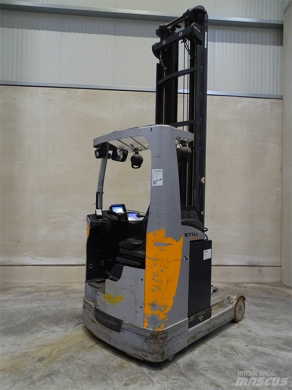 Still FM-X17 Schubmaststapler