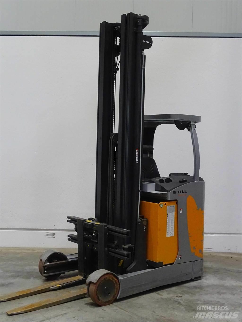 Still FM-X20 Schubmaststapler