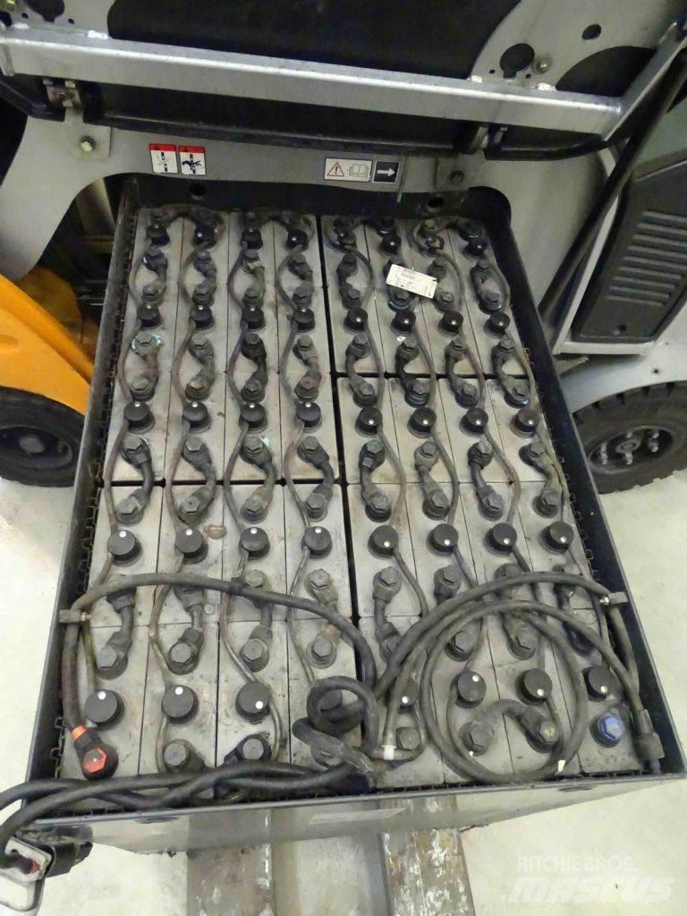 Still RX60-25 Elektro Stapler