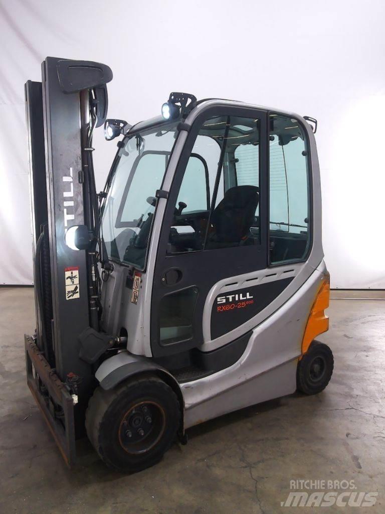 Still RX60-25/600 Elektro Stapler