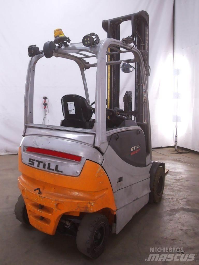 Still RX60-25/600 Elektro Stapler