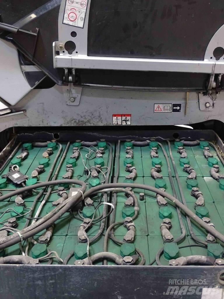 Still RX60-40 Elektro Stapler