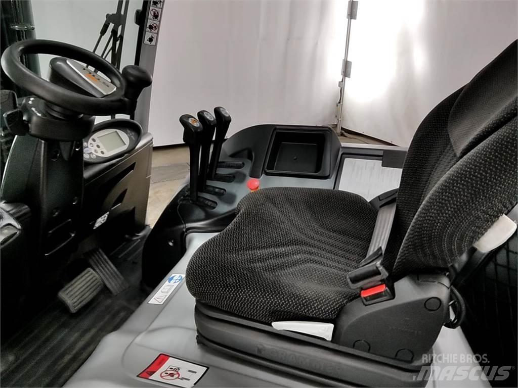 Still RX60-50/600 Elektro Stapler